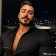 Acompanhante Lobatto - Perfil