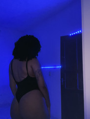 Acompanhante Cris Santos - Perfil
