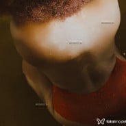 Acompanhante Cristal - Perfil