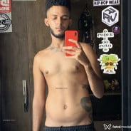 Acompanhante Pereira - Perfil