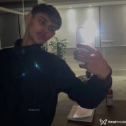 Acompanhante Pedro - Perfil