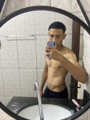 Acompanhante Soares - Perfil