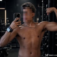 Acompanhante Roger Castro - Perfil