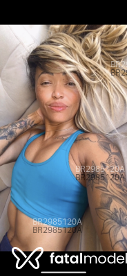 Acompanhante Paola - Perfil