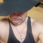Acompanhante Parrudo - Perfil