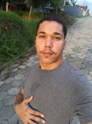 Acompanhante Douglas - Perfil