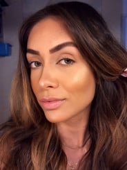 Acompanhante Livia - Perfil
