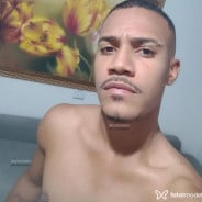 Acompanhante Naueba - Perfil