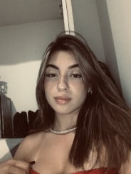 Acompanhante Lara Mancinni - Perfil