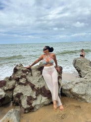 Acompanhante Anna Carolina - Perfil