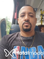 Acompanhante Jacky - Perfil