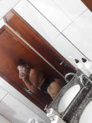 Acompanhante Mariah - Perfil