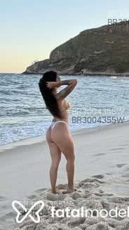 Acompanhante Lolla - Perfil