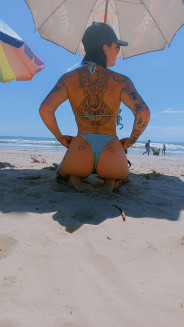 Acompanhante Nina Fox - Perfil