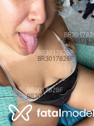 Acompanhante Giulia - Perfil
