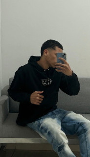Acompanhante Victor - Perfil