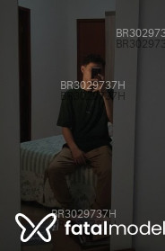 Acompanhante Pedro Vieira - Perfil