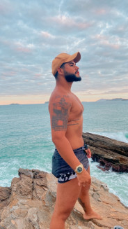 Acompanhante Vinicius - Perfil