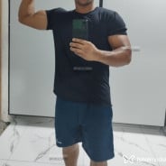 Acompanhante Dominick - Perfil