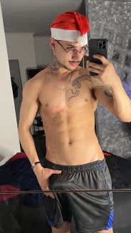 Acompanhante Theo Henrique - Perfil