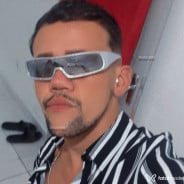 Acompanhante Carlos Alexandre - Perfil
