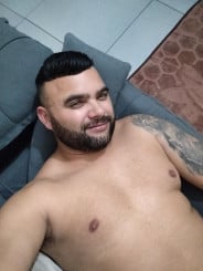 Acompanhante Gusttavo Lima - Perfil