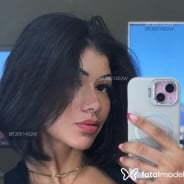 Acompanhante Júlia Sale - Perfil