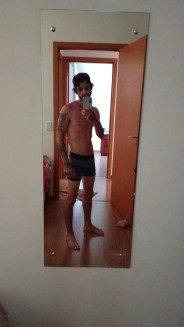 Acompanhante Henrique - Perfil