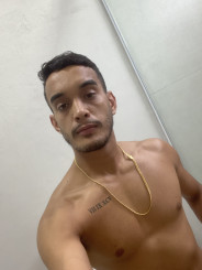 Acompanhante Luiz Fernando - Perfil