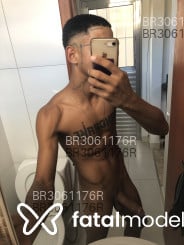 Acompanhante Glife - Perfil