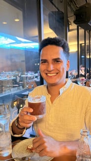 Acompanhante Leo Borges - Perfil