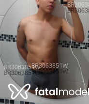 Acompanhante Théo Santos - Perfil