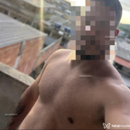 Acompanhante Seminovo - Perfil