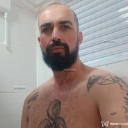 Acompanhante Shake - Perfil