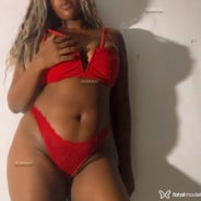 Acompanhante Pérola Negra - Perfil