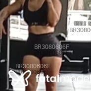 Acompanhante Sarah - Perfil
