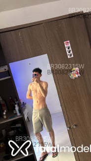 Acompanhante Joseph - Perfil
