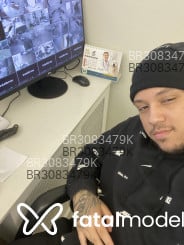 Acompanhante Cccxe - Perfil