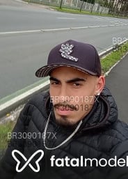 Acompanhante Cavanha - Perfil