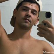 Acompanhante Pedro Nicolas - Perfil