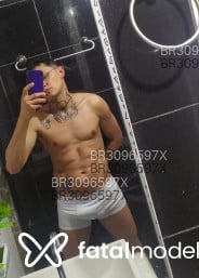 Acompanhante Derick - Perfil