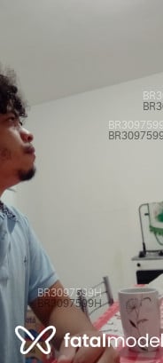 Acompanhante Tetel - Perfil