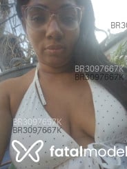 Acompanhante Coroada - Perfil