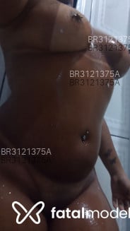 Acompanhante Karine - Perfil