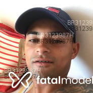 Acompanhante Henry - Perfil
