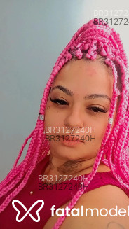 Acompanhante Pikenna - Perfil