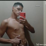 Acompanhante Julio - Perfil