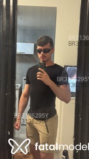 Acompanhante Titoo - Perfil