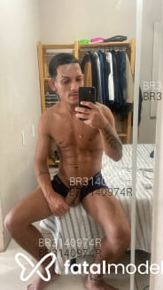 Acompanhante Ken Andrade - Perfil