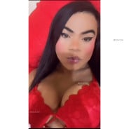 Acompanhante Victoria - Perfil